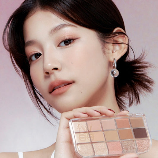 fwee-more-mood-eyeshadow-palette-01-more-than-nude-01