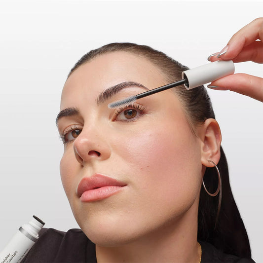 the-ordinary-lash-curl-finisher-09