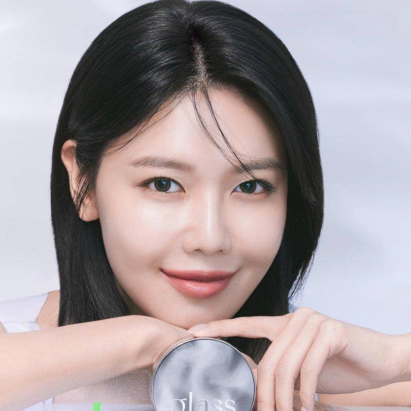 [AGE20's] Glass Skin Essence Pact Perfect with Refill (2 Colors) SPF 50+ PA++++ 12.5g*2EA - Ballagrio