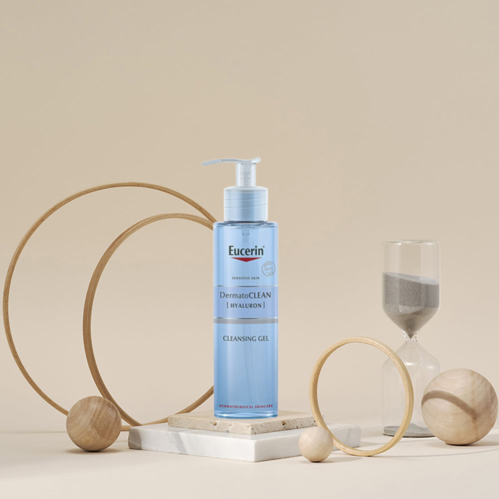 eucerin-dermato-clean-refreshing-cleansing-gel-03