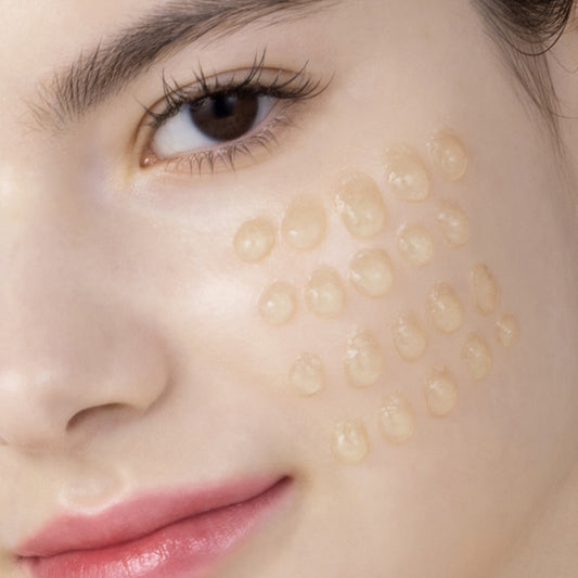 p.calm-garlic-txa-4-skin-clearing-serum-30ml-02