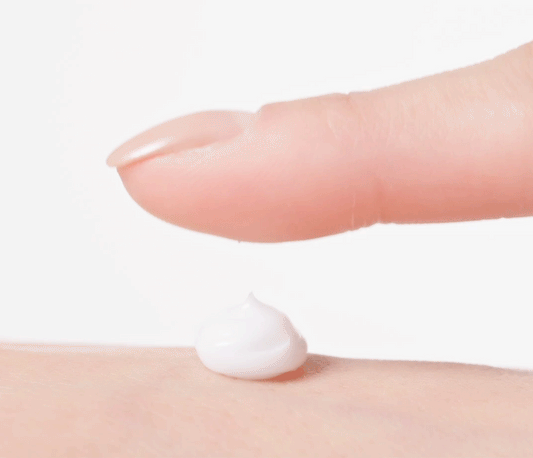 [DEWYTREE] Heartleaf 100 Eye Cream 35ml